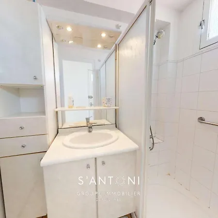 Grau D'agde : 3 Pieces En Bord De - Fr-1-423-256 Apartment